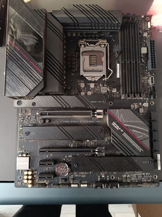 Материнская плата