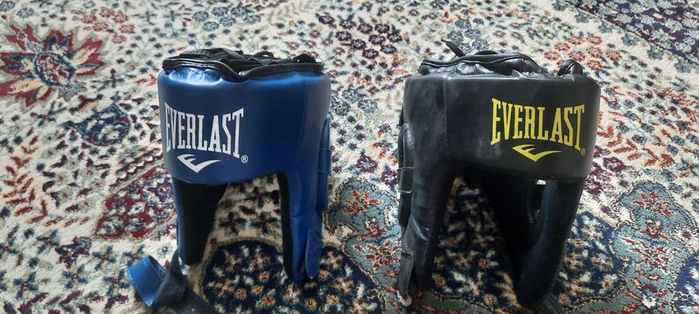 Спортивные товары