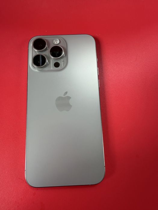 Vand IPhone 15 promax FULLBOX