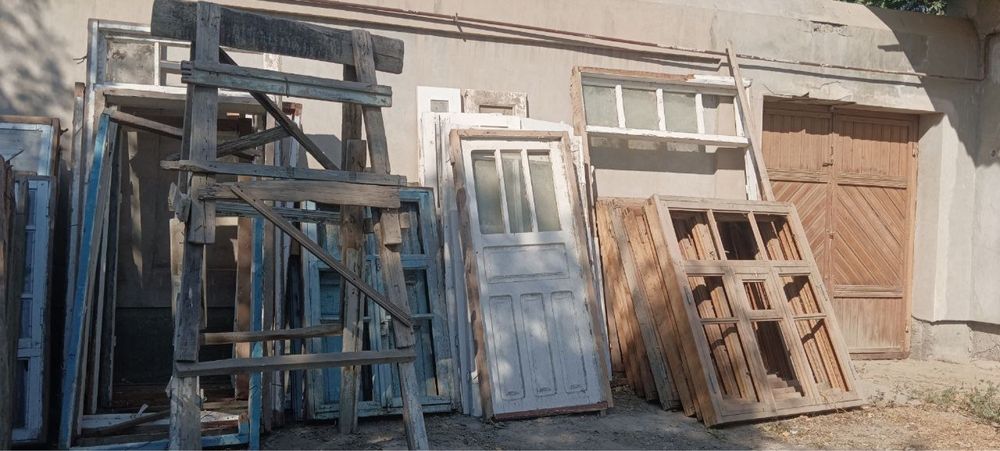 Оконные рамы (дерево)