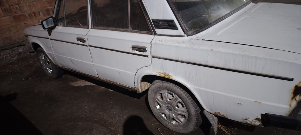 Продам машина ваз2106