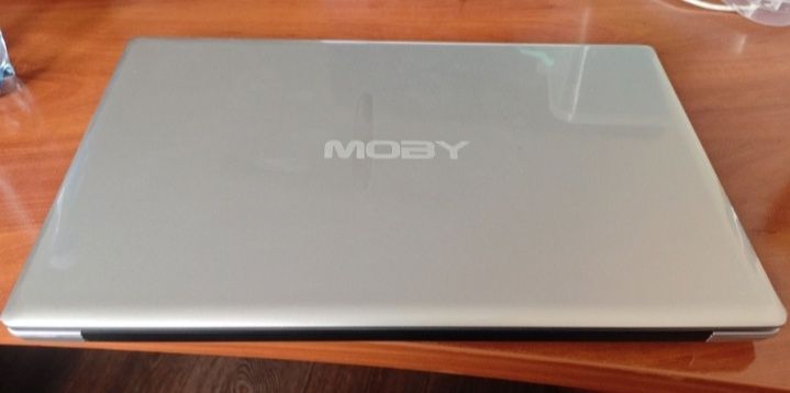 Ноутбук для работы и учебы