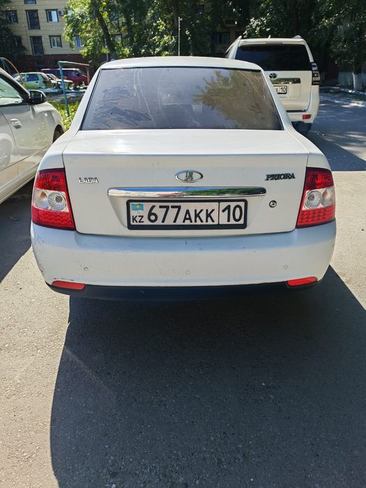 Продам приору    .