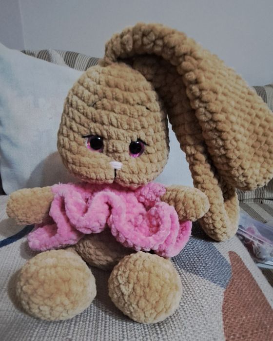 Плетено  зайче изработка по поръчка