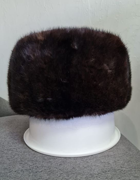 Продам шапки норковые