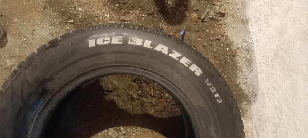 Резина 215/65/16