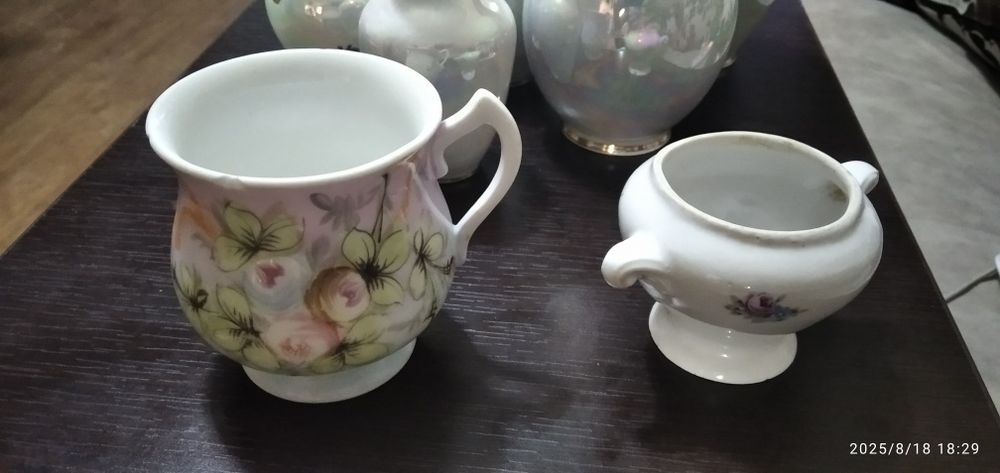 Антикварные  чашечки