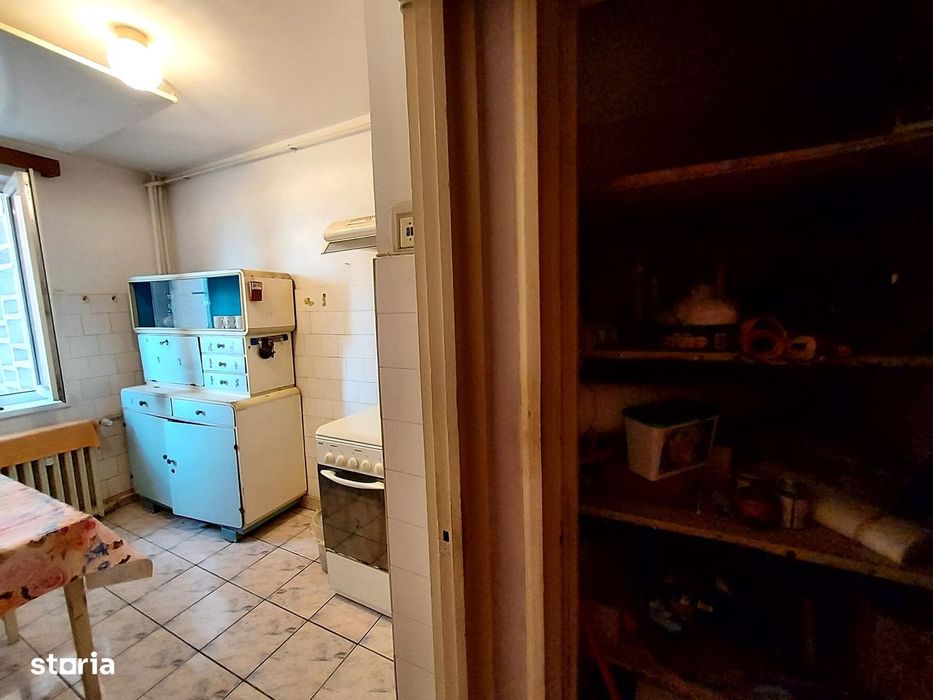 Apartament 3 camere decomandat 80mp Deva – str. Titu Maiorescu, parter
