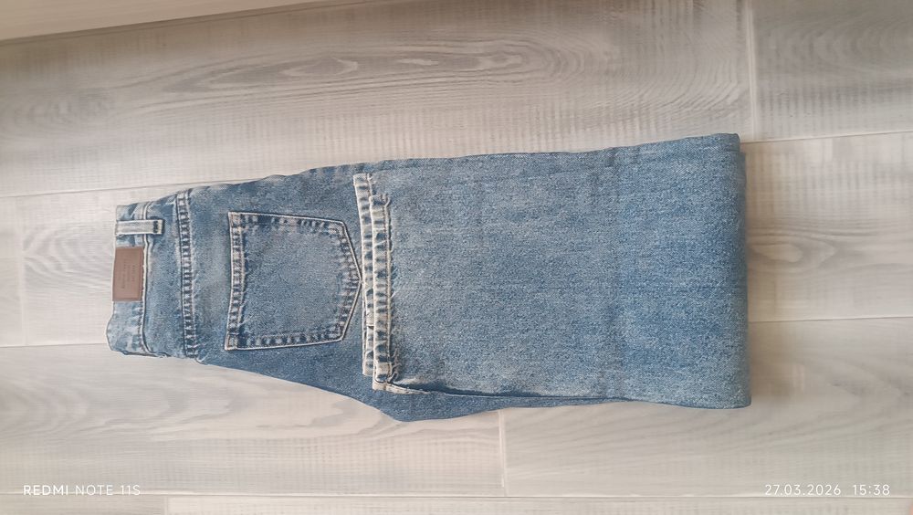 Продается Вещий  одежда