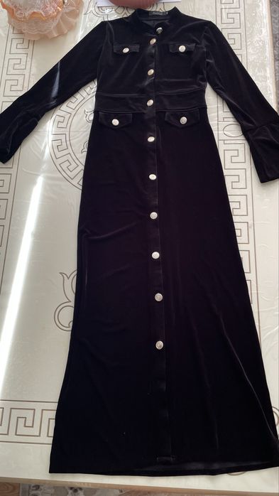 Платья женские вечерние