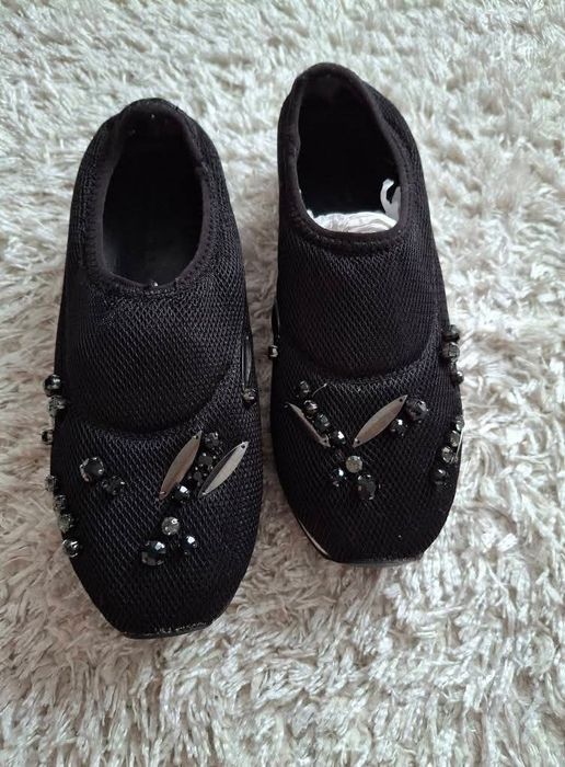 Adidasi Zara 35  cu strasuri