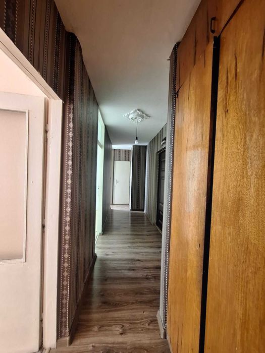 Продава се Двустаен апартамент в Стара Загора, Три чучура - юг - 56 кв.м за 683 €/кв.м - Снимка #9