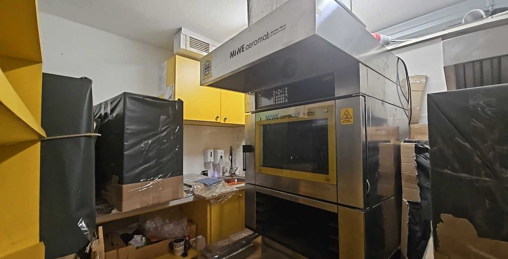 Конвектомат MIWE AEROMAT  с втасвател и пароуловител