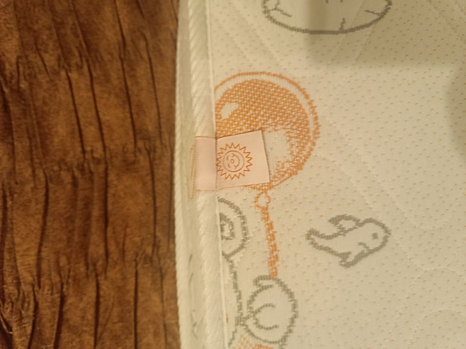 Детски матрак двулицев