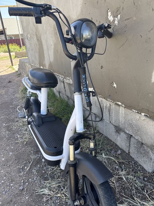 Срочно продам скутер