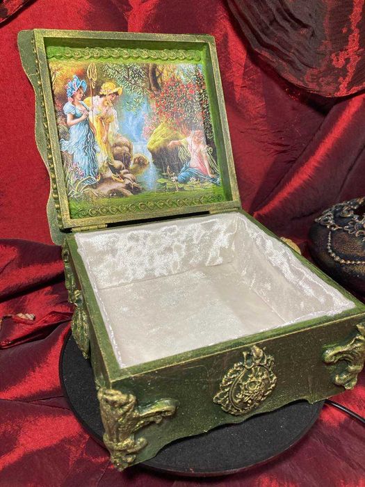 Кутия за бижута ръчна изработка