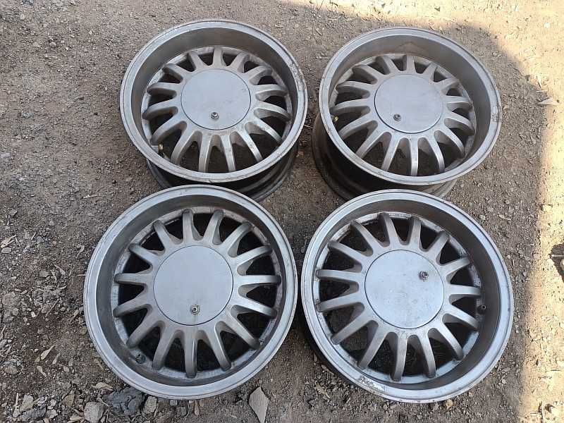 Продам оригинальные легкосплавные диски фирмы "Fondmetal"