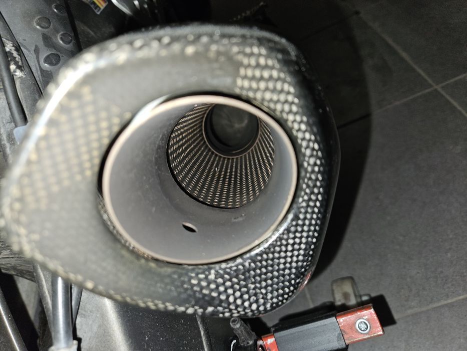 Крайно гърне Akrapovic