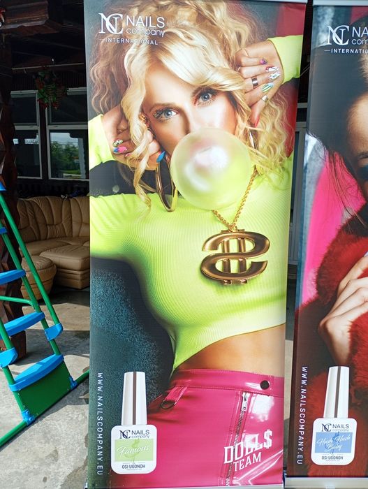 Roll up salon frumusețe