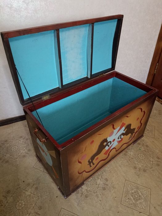 СУНДУК для одежды и белья