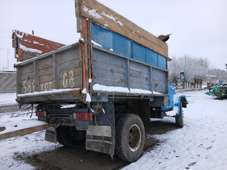 ЗИЛ сатылады         .