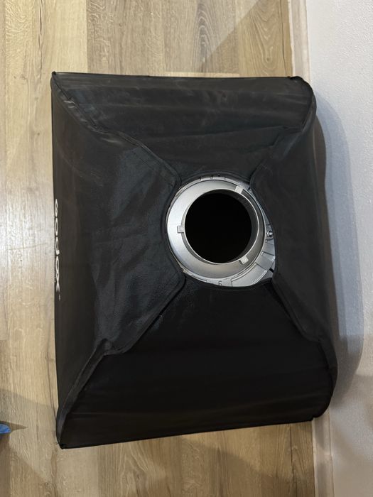 Godox GD-SBFW6090 (montura godox)