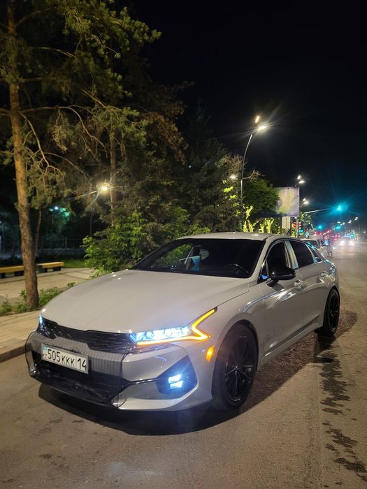 Аренда авто по городу с водителем KIA K5. Бизнес такси/Трансфер