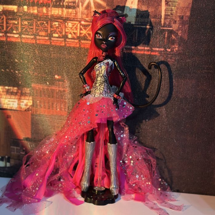 Кукла монстер хай monster high Кетти Нуар