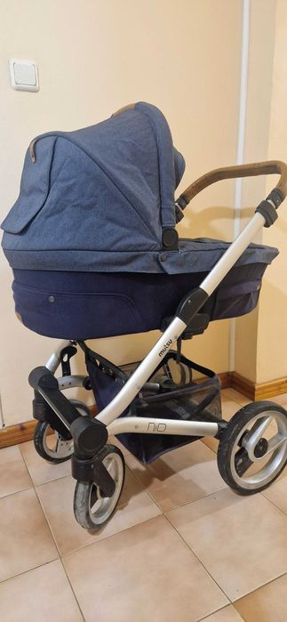 Бебешка количка Musty Nio