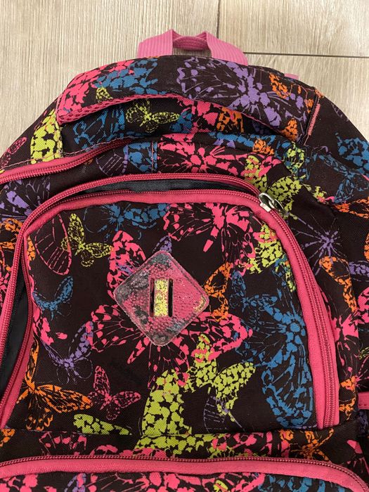 Портфель , рюкзак для ребенка