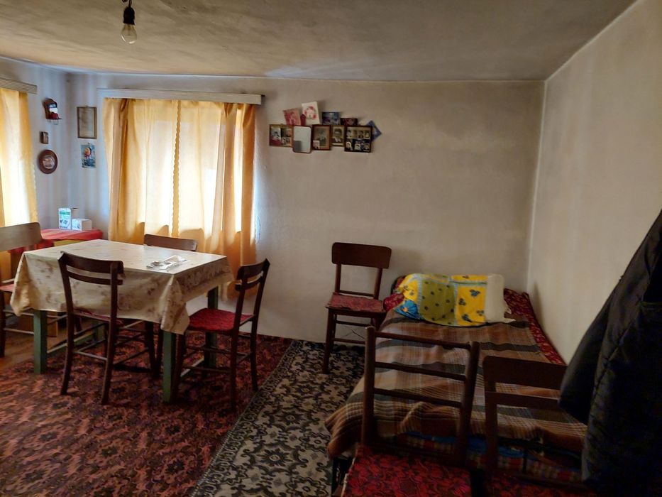 Къща с двор и гараж с.Марица от собственик