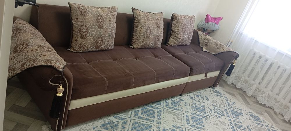 Продам диван в хорошем состоянии