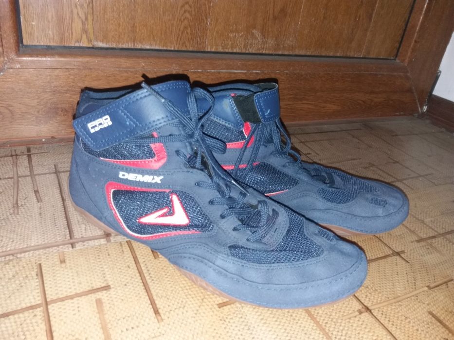 Боксерки Demix 42 размер.