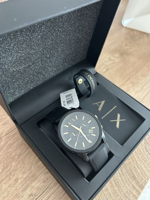 ARMANI EXCHANGE мъжки часовник + таг за куфар