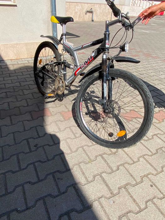 Bicicleta de vanzare
