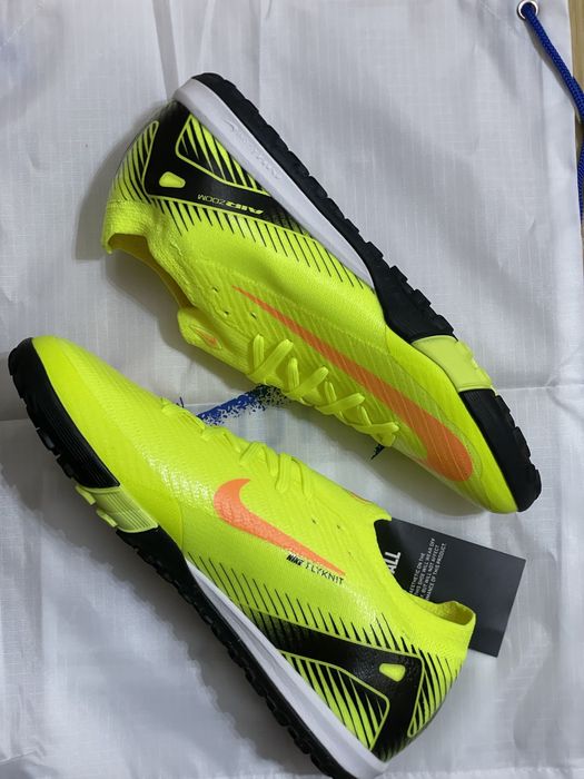 Ghete fotbal de sintetic marime 42