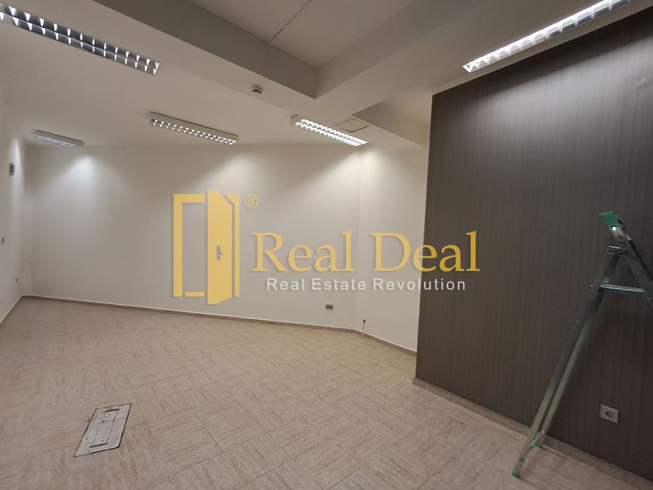 Офис в София-Младост 1 площ 39 цена 220