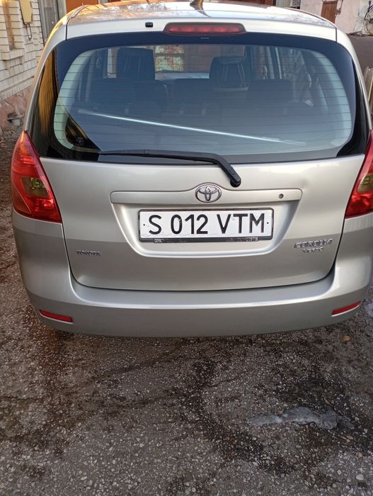 Продам Тойота Королла Версо