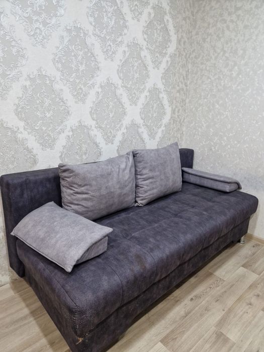 Продам диван в хорошем состоянии