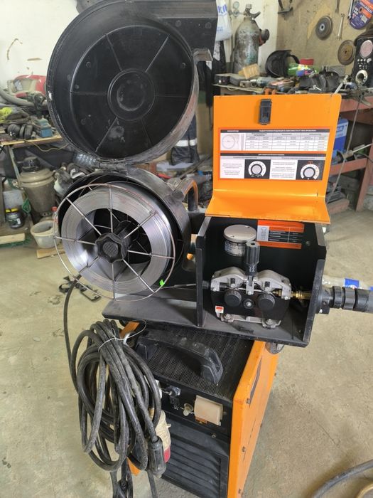 Сварочный аппарат