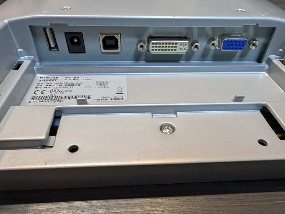 Монитор сензорен Wincor Nixdorf BA92 + BA90