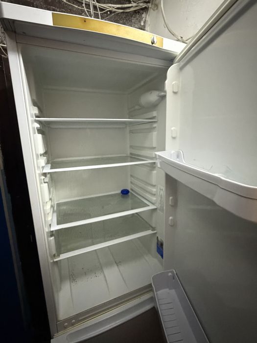 Продам срочно холодильник