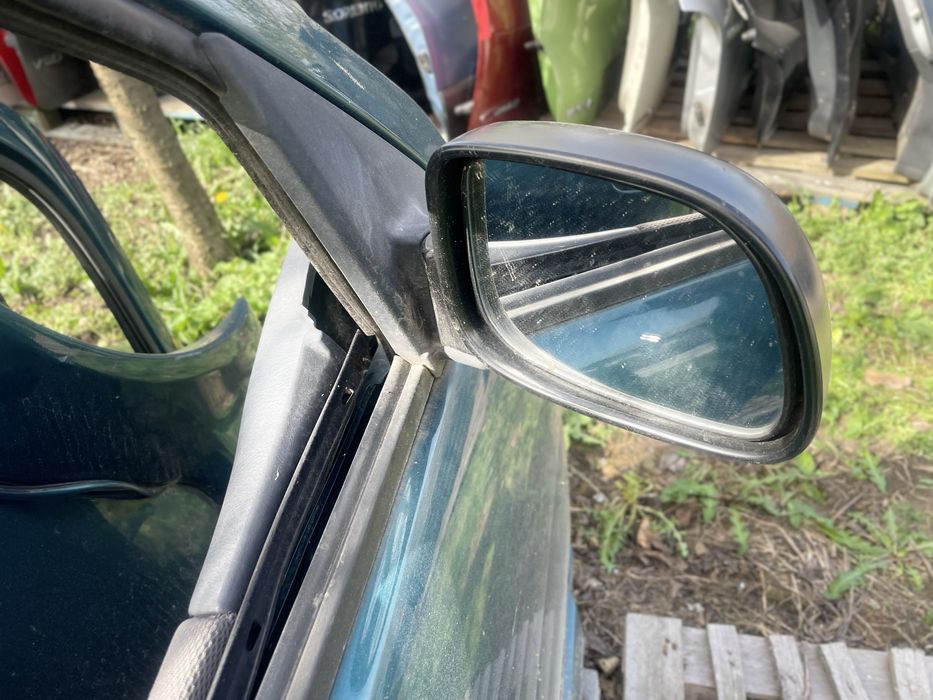 Дясно Огледало/Daihatsu Terios/2002г./Териос