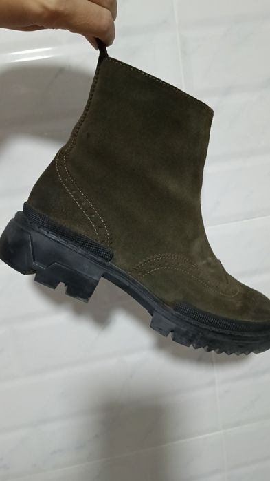 Продам ботинки замша натуральная