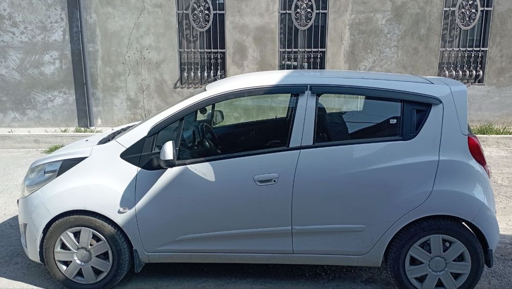 Продается Спарк Автомат срочно в идеальном состоянии