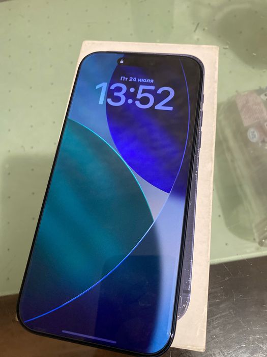 продам Iphone 17 pro max 256