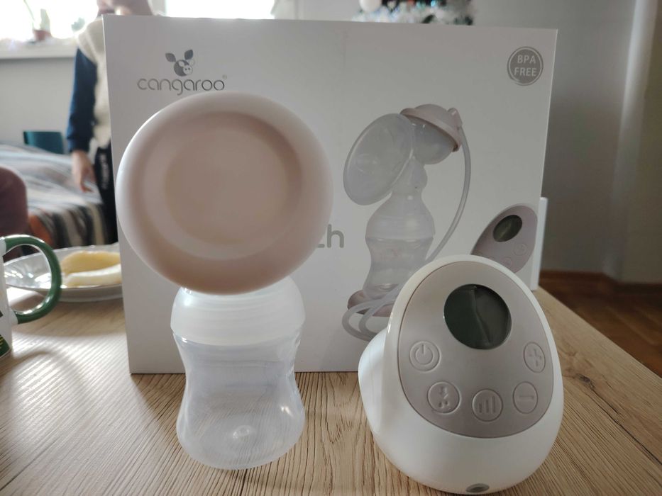 CANGAROO Електрическа помпа за кърма GENTLE TOUCH с LCD дисплей