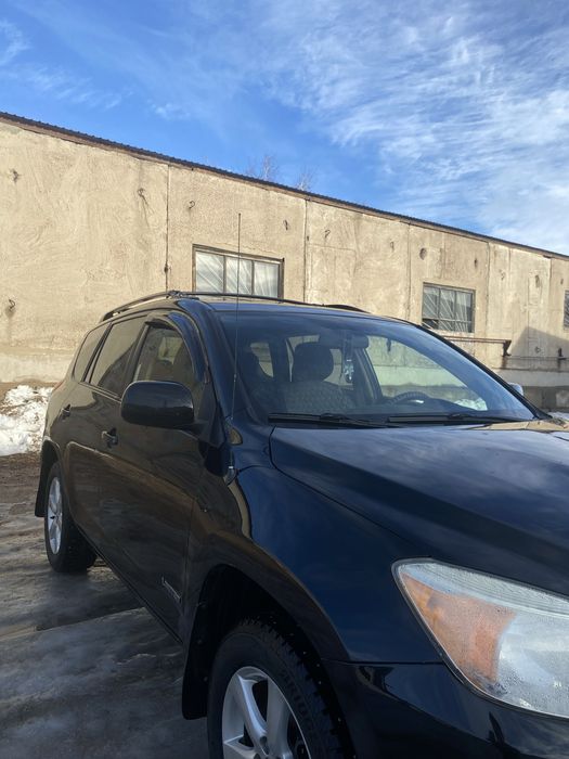 продам машину тайоту