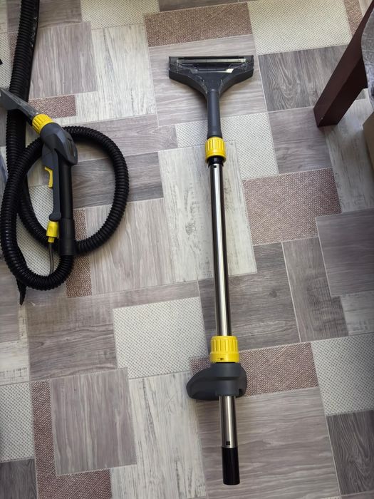 Моющий пылесос в отличном состоянии