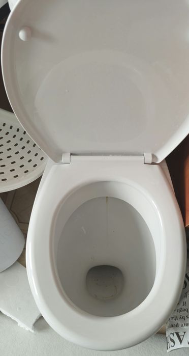 Продам раковину,унитаз